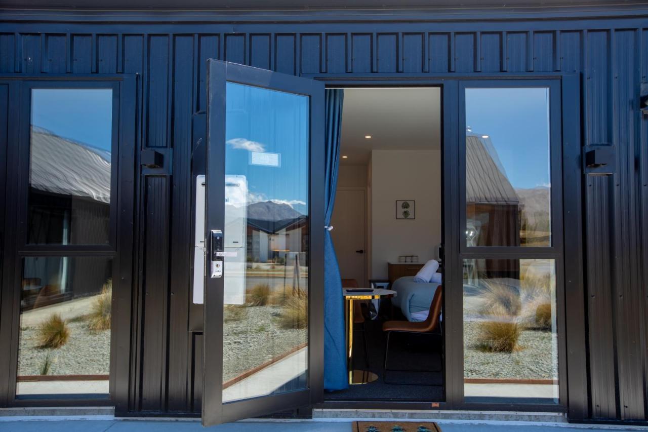 Luminous Tekapo Hotel Лейк Текапо Екстериор снимка