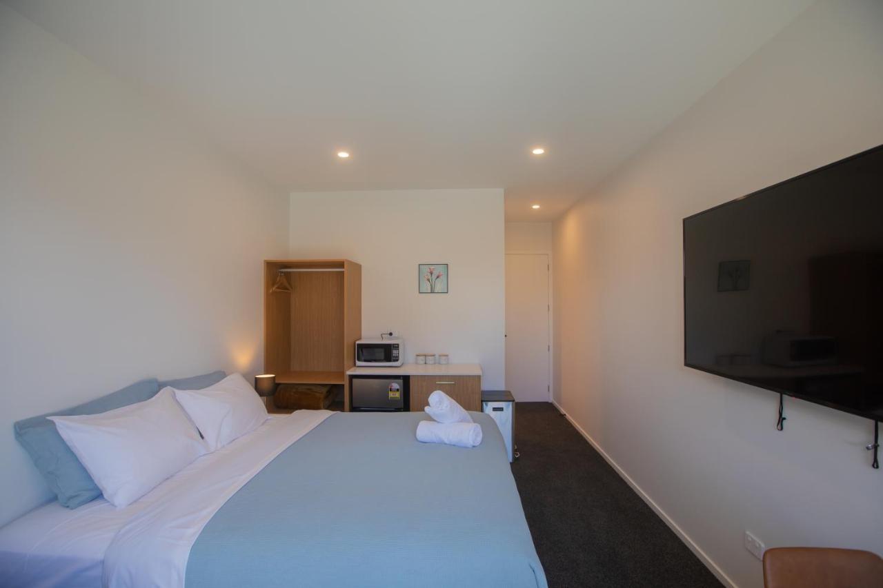 Luminous Tekapo Hotel Лейк Текапо Екстериор снимка