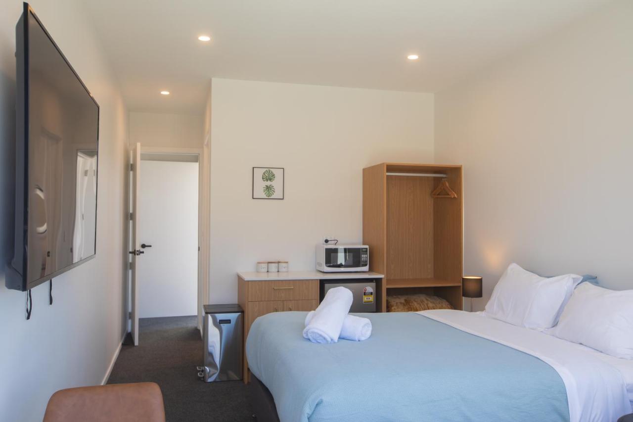 Luminous Tekapo Hotel Лейк Текапо Екстериор снимка