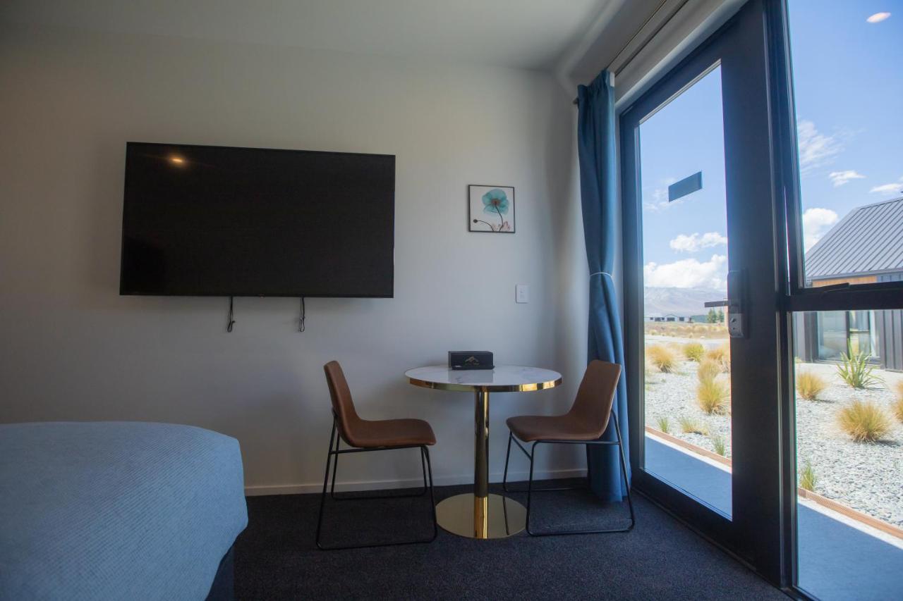 Luminous Tekapo Hotel Лейк Текапо Екстериор снимка