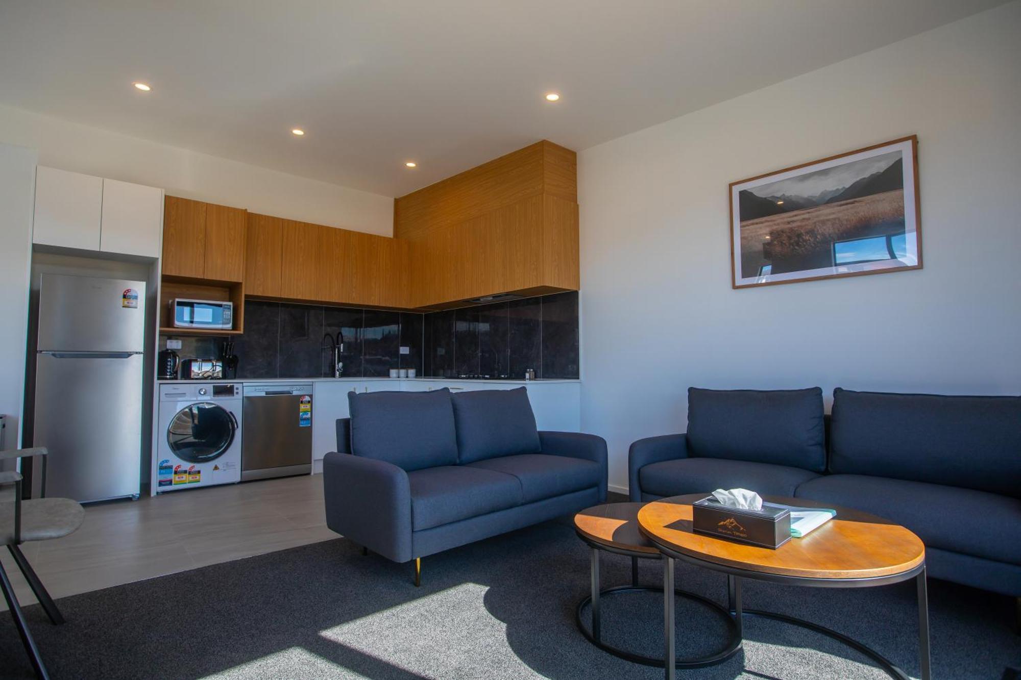 Luminous Tekapo Hotel Лейк Текапо Екстериор снимка