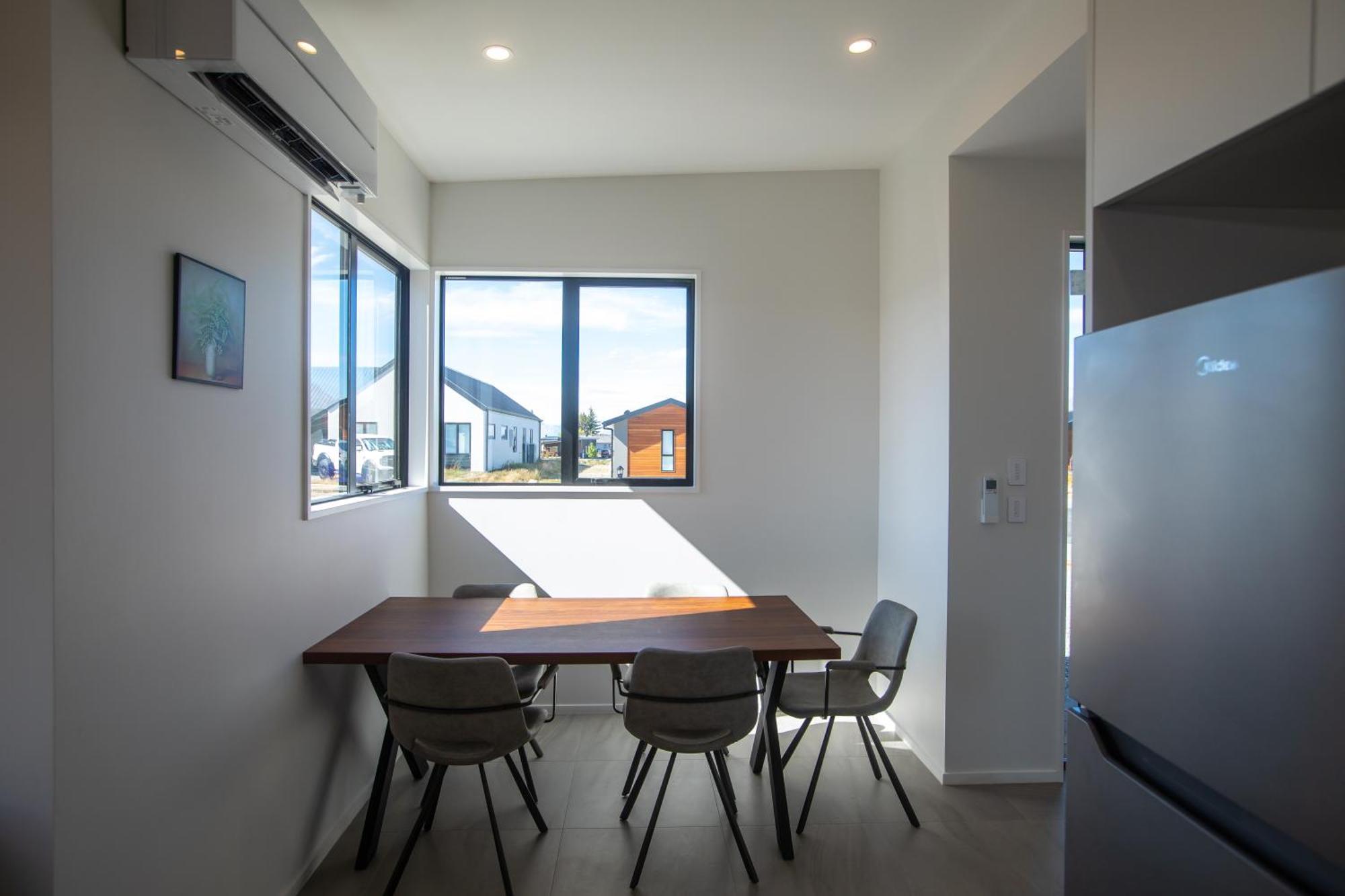 Luminous Tekapo Hotel Лейк Текапо Екстериор снимка